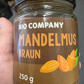 {{product.name}}